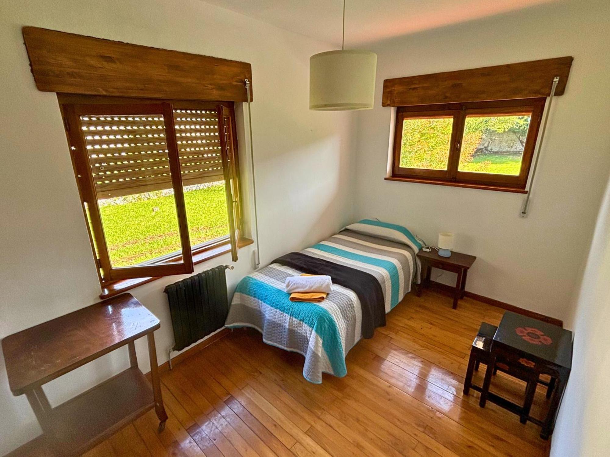 Chalet Las Llamas 利亚内斯 外观 照片